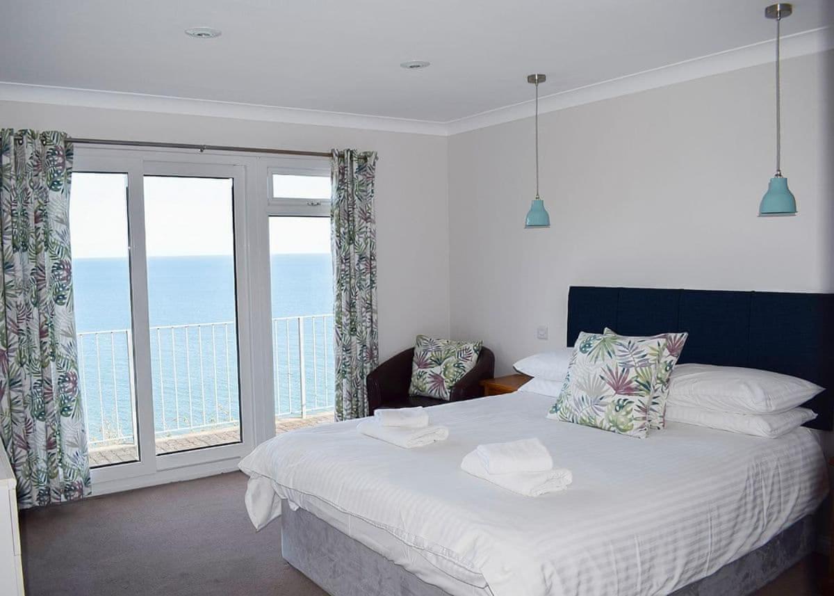 Leonards Cove Hotel Stoke Fleming Exterior photo